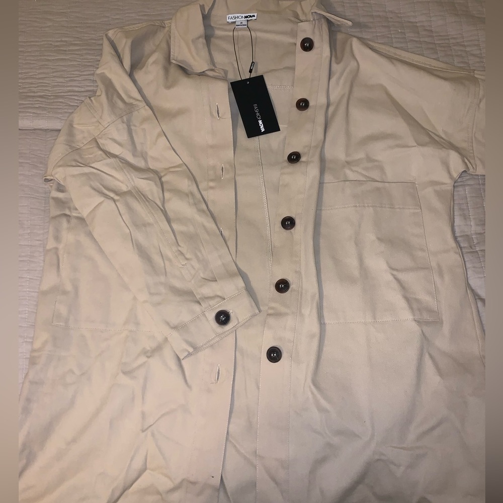 Daleyza Shacket - Picture 2 of 4